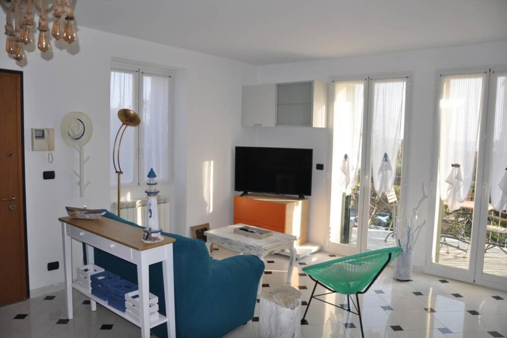 Appartamento Villa Rita A 100 M Dal Mare! Vallecrosia Luaran gambar